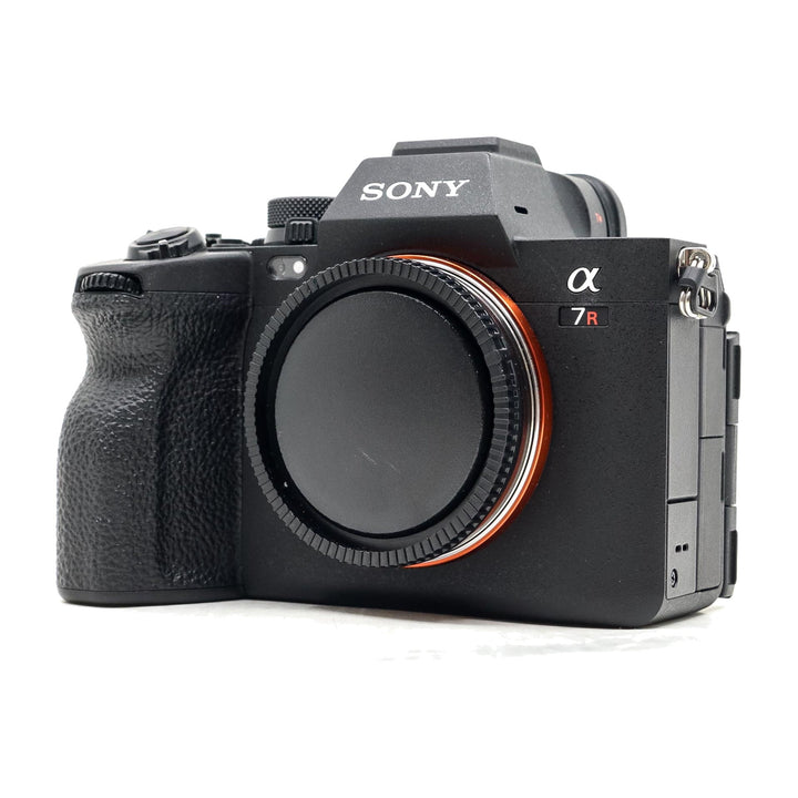 Sony A7R V – occasion – Boîtier hybride – Détail et contrôle précis